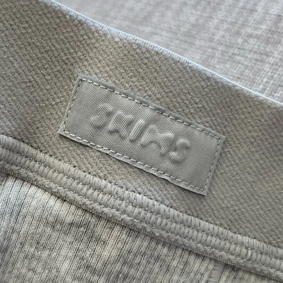 SKIMS Cotton Rib Brief - Picture 6 of 8